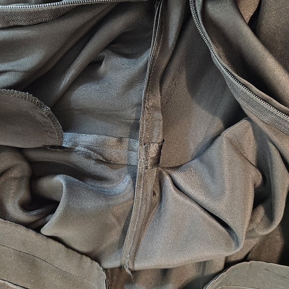 Vintage 100% Silk Pants Womens Size 6 Black High Waist Ruched Buttoned Back - Picture 10 of 12